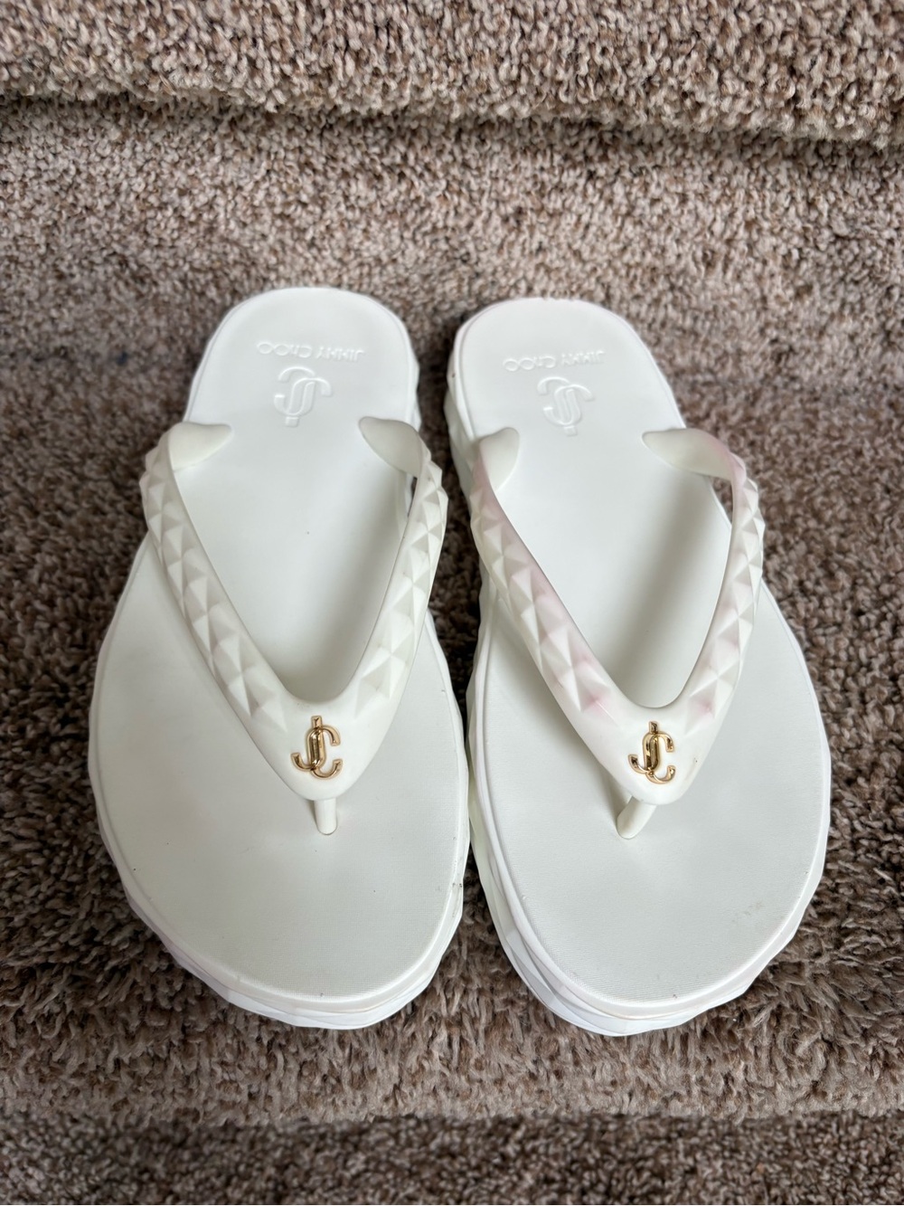 Jimmy Choo Women’s Fitz Diamond Faceted Patterned White Rubber Thong Sandals .